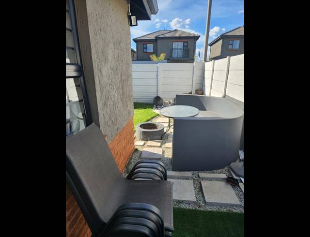 3 BEDROOM HOUSE FOR SALE IN ALBERTSDAL